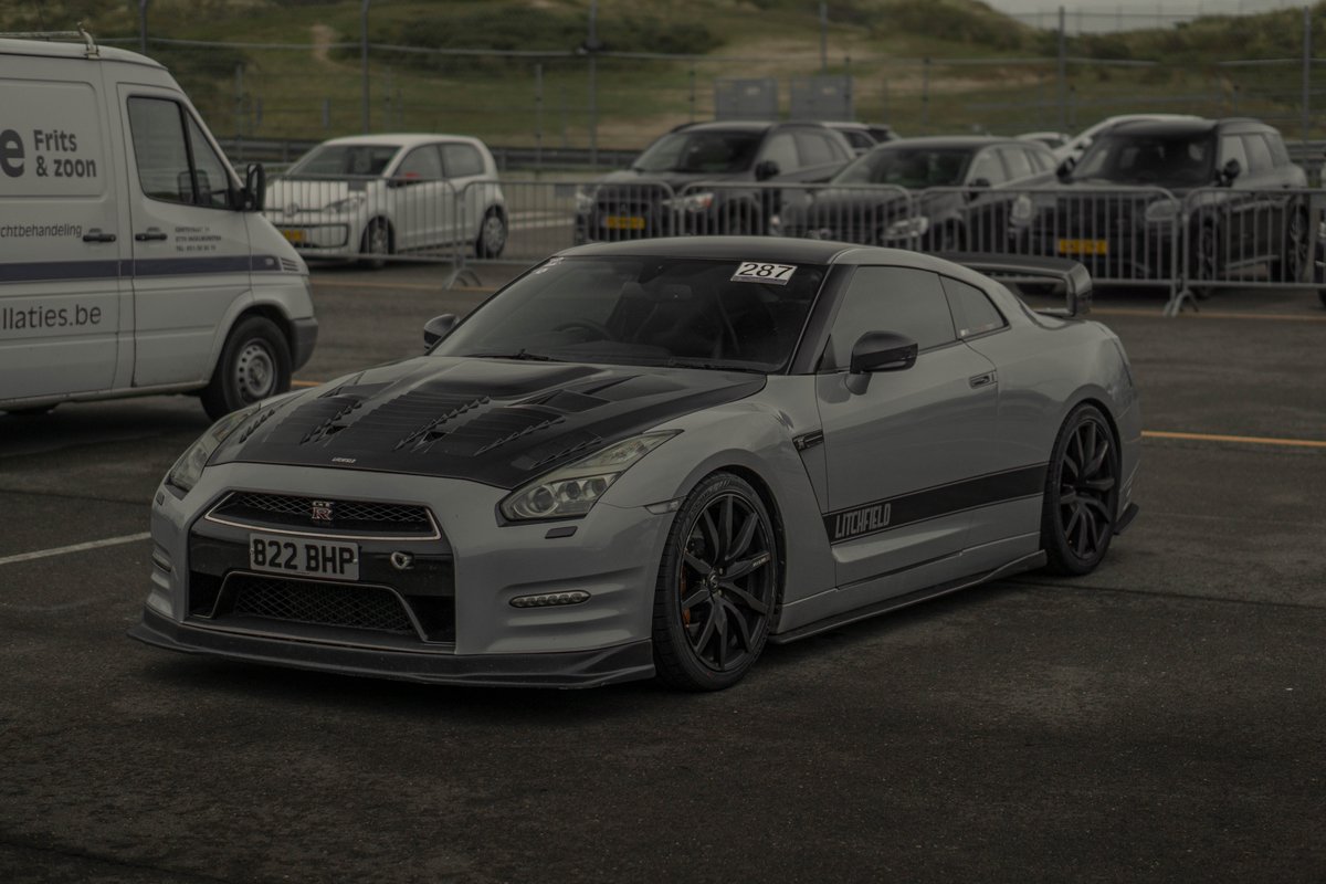 Nissan GTR